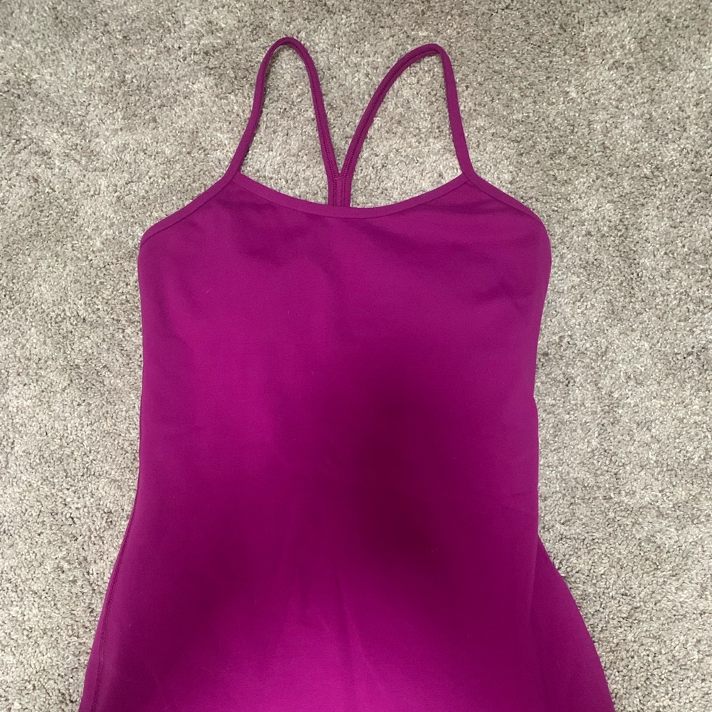 Lululemon Power Y Tank in Fuchsia size 4